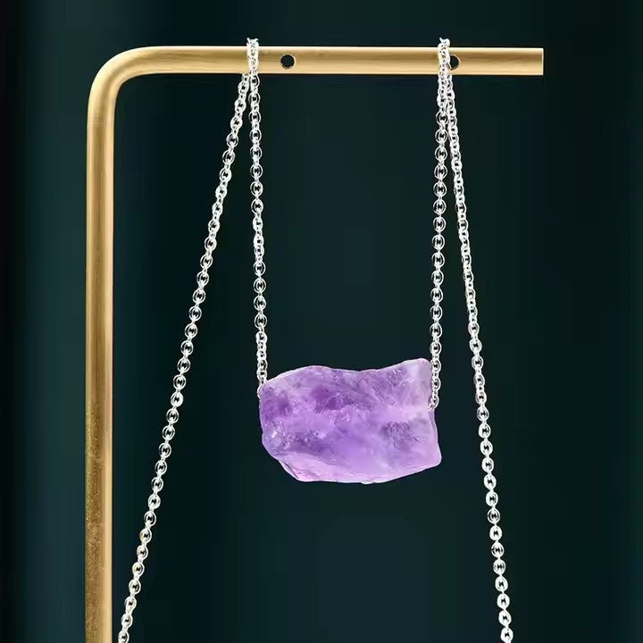 Ametiszt medál ezüstözött lánccal