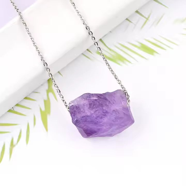 Ametiszt medál ezüstözött lánccal